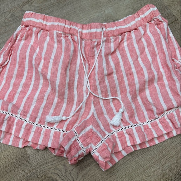 C&C California Pink Striped Linen Shorts - Picture 5 of 5